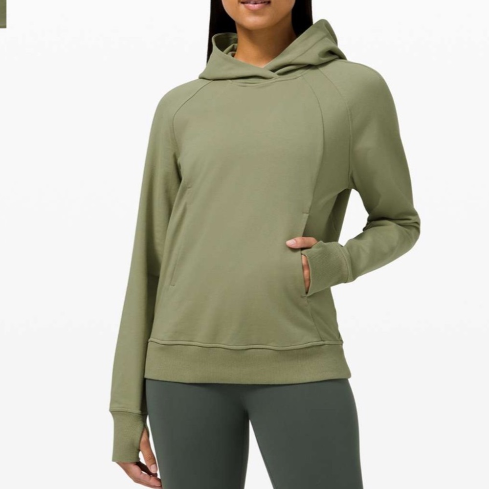 Lululemon Scuba Pullover - size 6